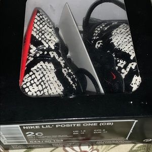 Nike LiL’ POSITE (CB) 2c